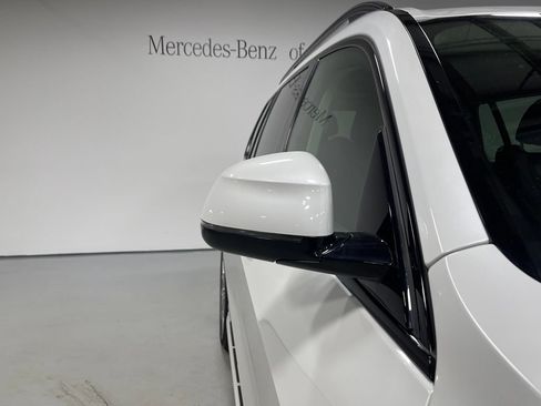 Used 2021 BMW X7 xDrive40i w/ Cold Weather Package AWD/4WD image 12