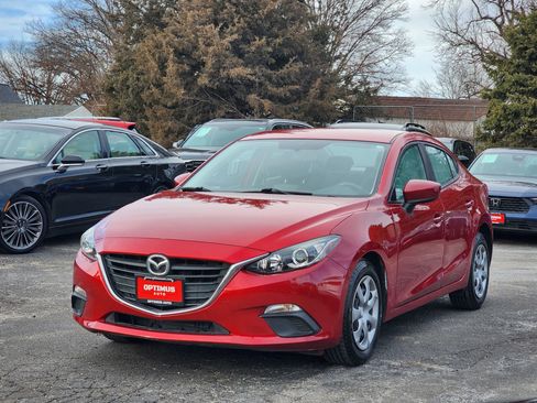 Used 2016 MAZDA MAZDA3 i Sport image 3