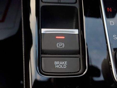 Certified 2025 Acura ADX A-Spec image 31