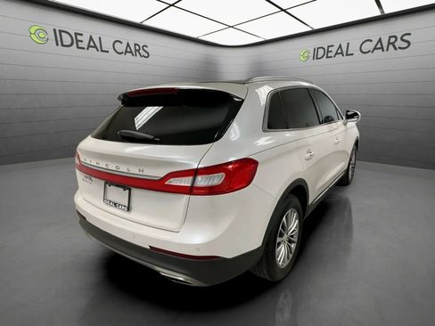 Used 2016 Lincoln MKX Select w/ Select Plus Package FWD image 5
