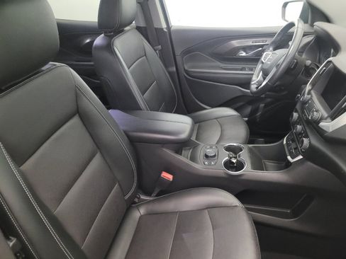 Used 2022 GMC Terrain SLT image 21