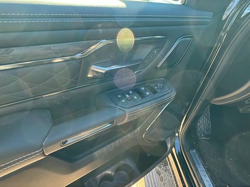 New 2026 RAM 1500 Limited image 15