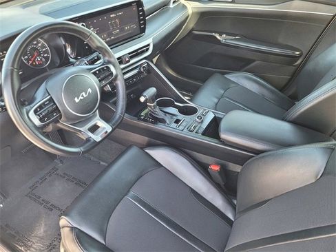 Used 2022 Kia K5 GT-Line image 11