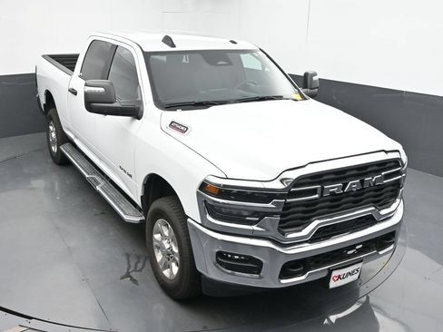 Used 2026 RAM 2500 Big Horn AWD/4WD image 35