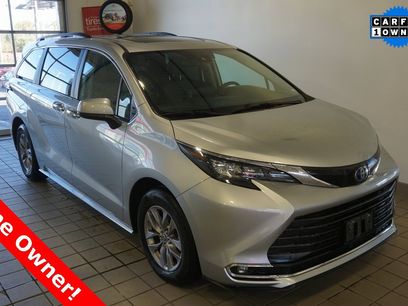 Used 2024 Toyota Sienna XLE