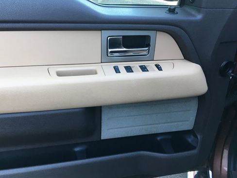 Used 2011 Ford F150 XLT w/ XLT Chrome Pkg RWD image 20