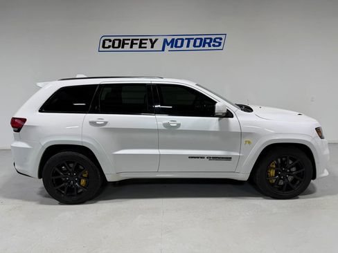 Used 2018 Jeep Grand Cherokee Trackhawk image 7