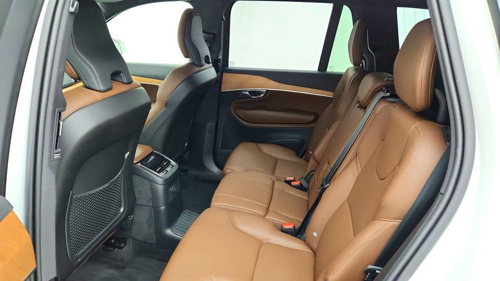 Used 2025 Volvo XC90 T8 Plus w/ Protection Package Premier AWD/4WD image 20