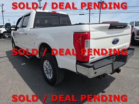 Used 2019 Ford F250 Lariat w/ Lariat Ultimate Package AWD/4WD image 4