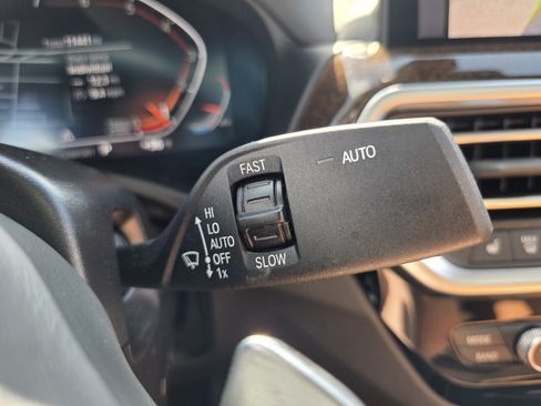 Used 2025 BMW X4 xDrive30i AWD/4WD image 30