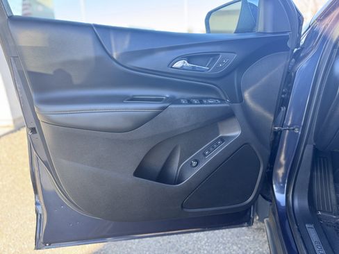 Used 2019 Chevrolet Equinox Premier image 10
