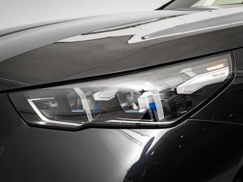 Certified 2025 BMW 530i xDrive image 15