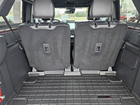 Used 2024 Ford Bronco Black Diamond image 16