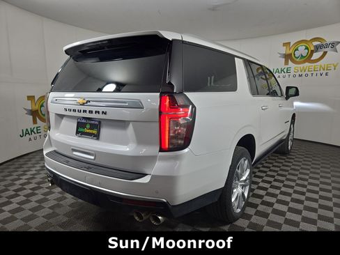 Certified 2023 Chevrolet Suburban High Country image 9
