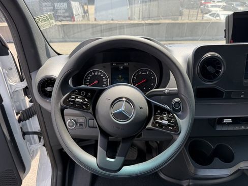New 2023 Mercedes-Benz Sprinter 3500 image 5