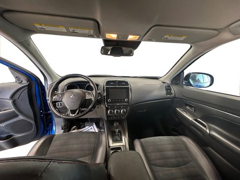 Used 2024 Mitsubishi Outlander Sport SE AWD/4WD image 19