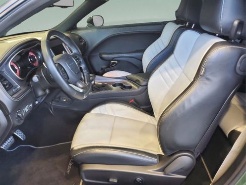 Used 2023 Dodge Challenger SRT Hellcat image 15