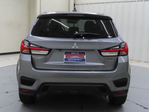 New 2025 Mitsubishi Outlander Sport LE image 4