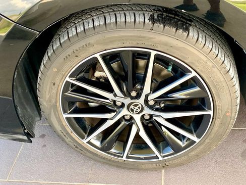 Used 2023 Toyota Camry SE FWD image 10