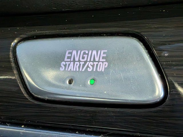 Used 2023 Buick Enclave Essence w/ Experience Buick Package FWD image 34