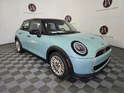 New 2026 MINI Cooper S image 1