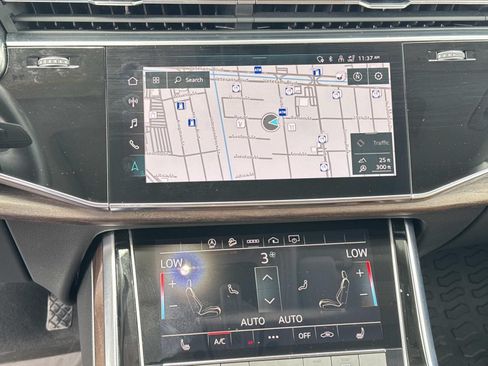 Used 2022 Audi Q8 Premium w/ Convenience Package AWD/4WD image 25