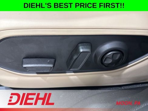 New 2025 Jeep Grand Cherokee Limited w/ Black Appearance Package AWD/4WD image 21