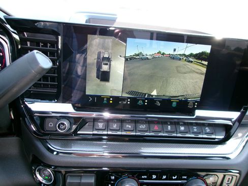 New 2026 Chevrolet Silverado 2500 ZR2 AWD/4WD image 23