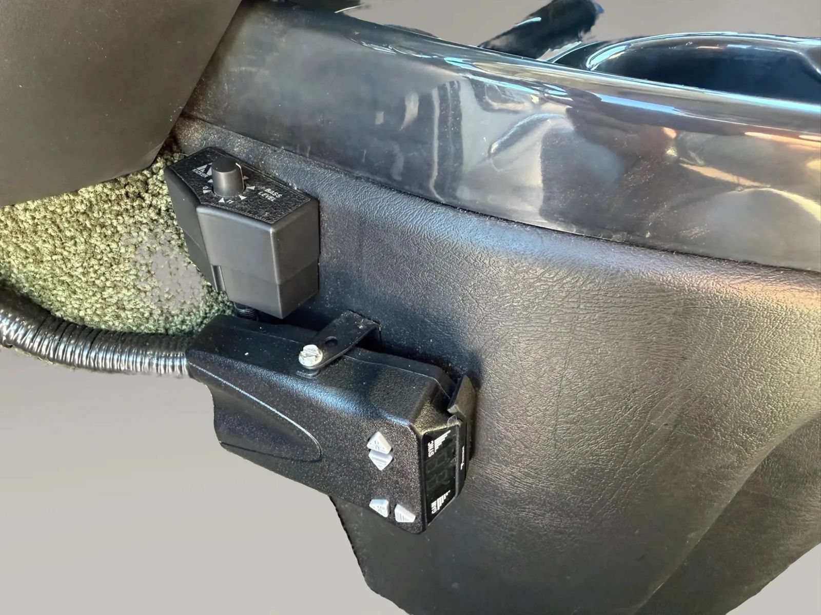 Used 2015 Chevrolet Express 2500 RWD image 19