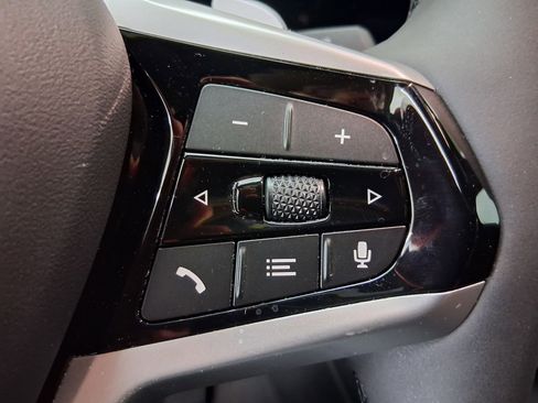 New 2026 BMW 330i Sedan w/ Convenience Package image 22