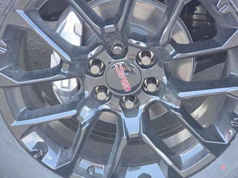 New 2026 GMC Yukon Elevation w/ Elevation Premium Package AWD/4WD image 11