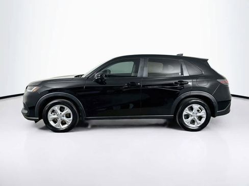 Used 2025 Honda HR-V LX image 3