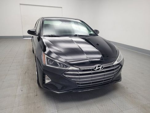 Used 2020 Hyundai Elantra SE image 14