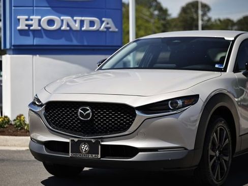 Used 2024 MAZDA CX-30 AWD 2.5 S w/ Select Sport Pkg image 2