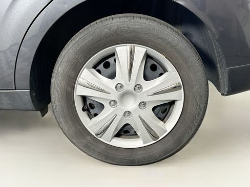 Used 2023 Kia Soul LX FWD image 11