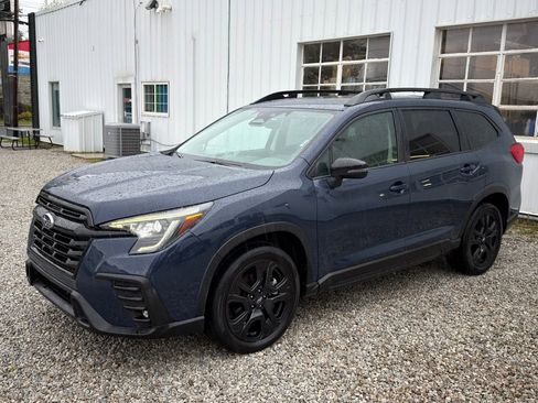 Used 2023 Subaru Ascent Onyx Edition AWD/4WD image 6