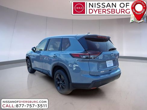 New 2026 Nissan Rogue SV w/ Cold Weather Package FWD image 5