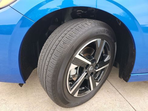 Used 2025 Nissan Sentra SV image 30