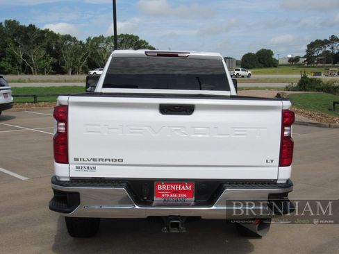 Used 2025 Chevrolet Silverado 2500 LT AWD/4WD image 5