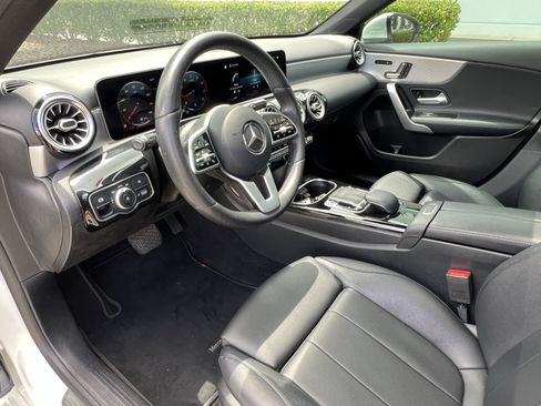 Used 2020 Mercedes-Benz A 220 image 17