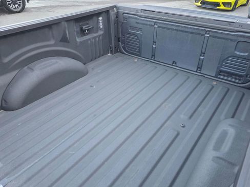 Used 2022 Ford F150 Platinum image 33