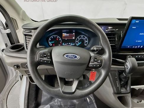Used 2024 Ford Transit 350 XLT image 10