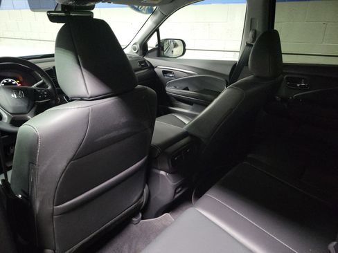 Used 2024 Honda Ridgeline RTL image 11