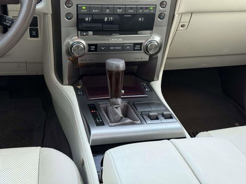 Used 2019 Lexus GX 460 Premium image 19