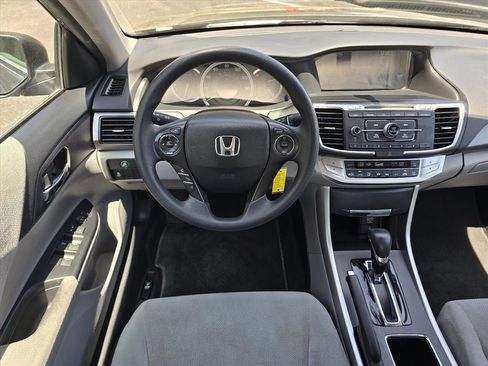 Used 2013 Honda Accord LX image 13
