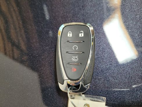 Used 2023 Chevrolet Malibu LT FWD image 32