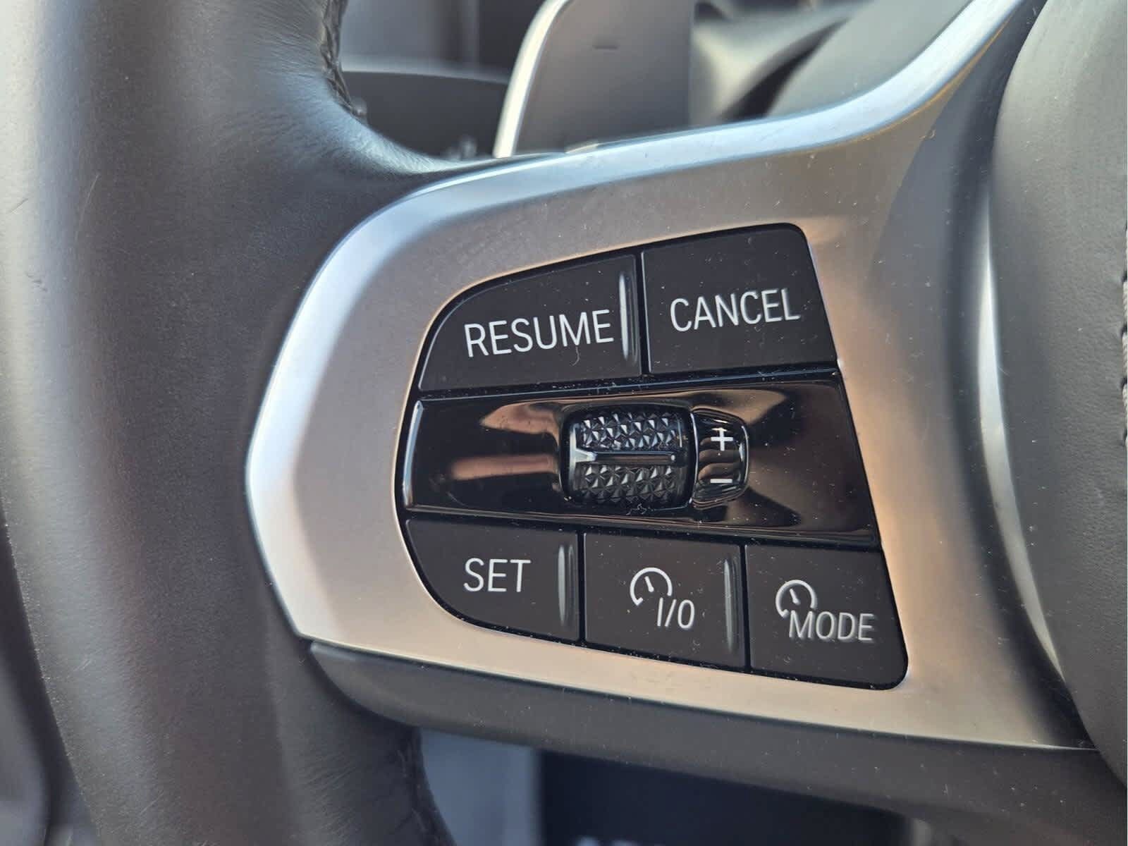 Used 2025 BMW X5 sDrive40i w/ M Sport Package RWD image 29