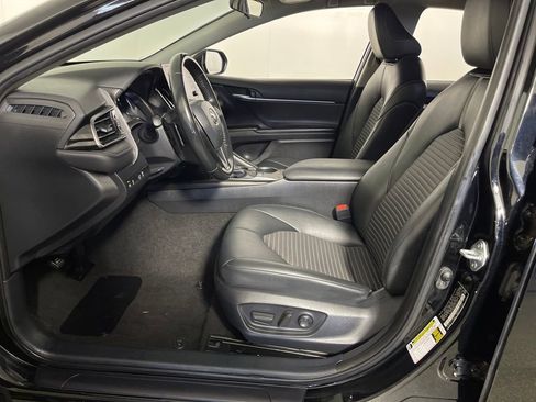 Certified 2023 Toyota Camry SE image 12