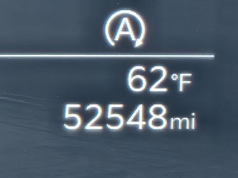 Used 2024 Kia Sorento S image 17