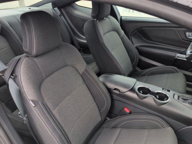 Certified 2025 Ford Mustang Coupe RWD image 14
